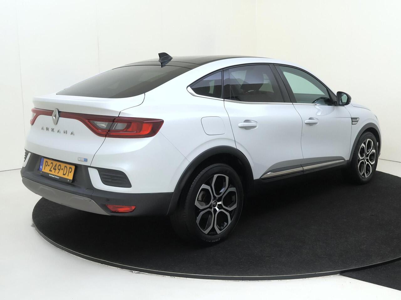 Renault Arkana 1.6 E-Tech Hybrid 145 Intens |AUTOMAAT | Navigatie | Cruise & Climate Control | Achteruitrijcamera| PDC voor & achter