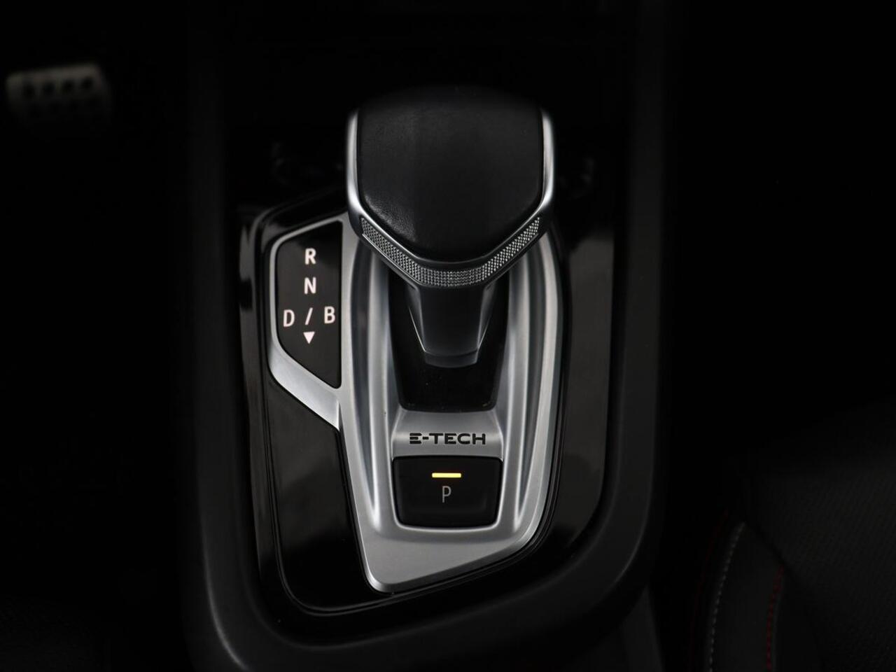 Renault Arkana 1.6 E-Tech Hybrid 145 R.S. Line | Leder/Alcantara | Stoelverwarming | Adaptive cruise | Camera | Carplay | Keyless | Park Assist | Full LED | Navigatie | File Assistent