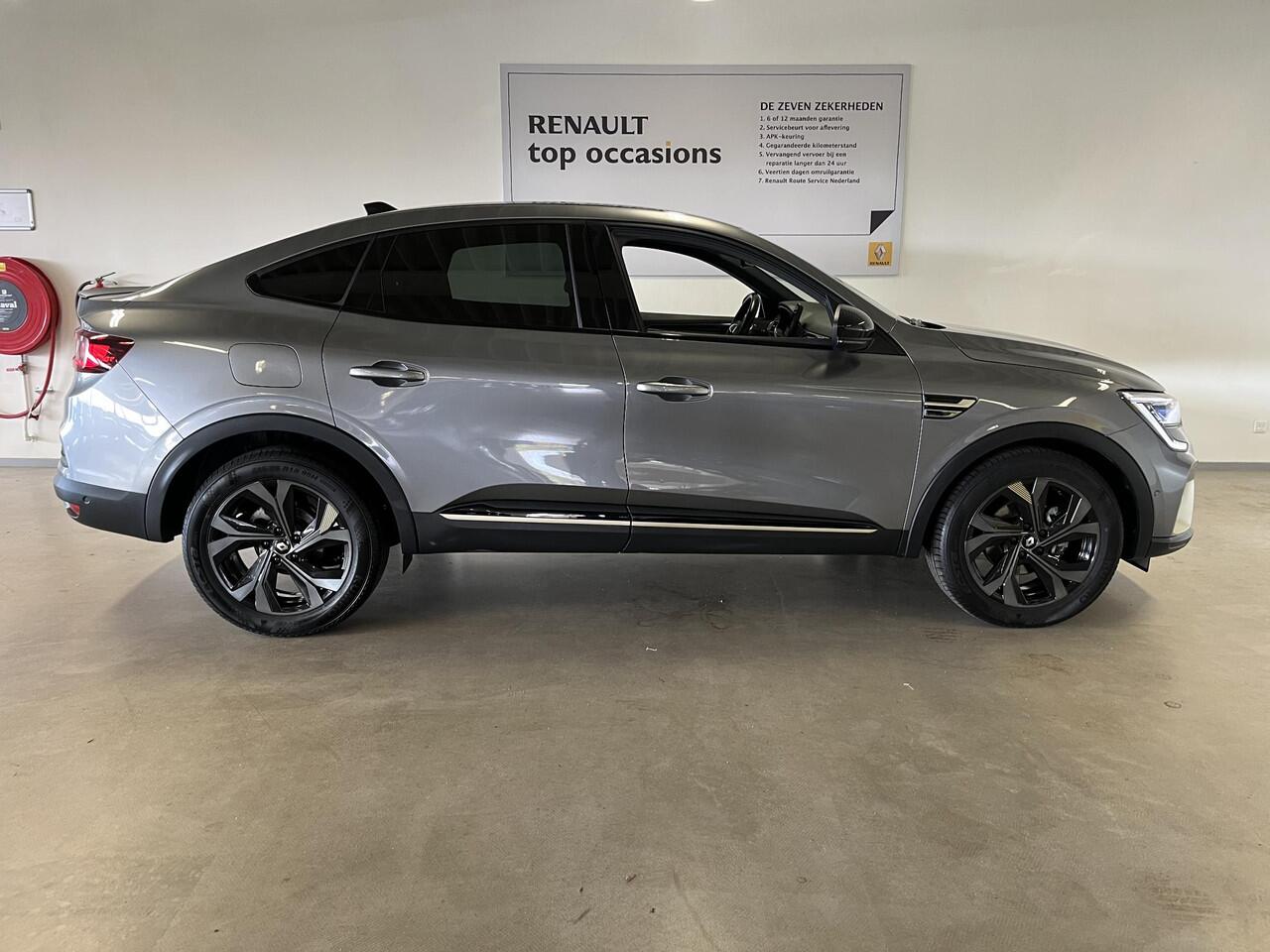 Renault Arkana 1.6 E-Tech hybrid 145 E-Tech engineered APPLE CARPLAY ANDROID AUTO / CLIMATE CONTROLE / NAVIGATIE / PARKEERSENSOREN+CAMERA / CRUISE CONTROLE.