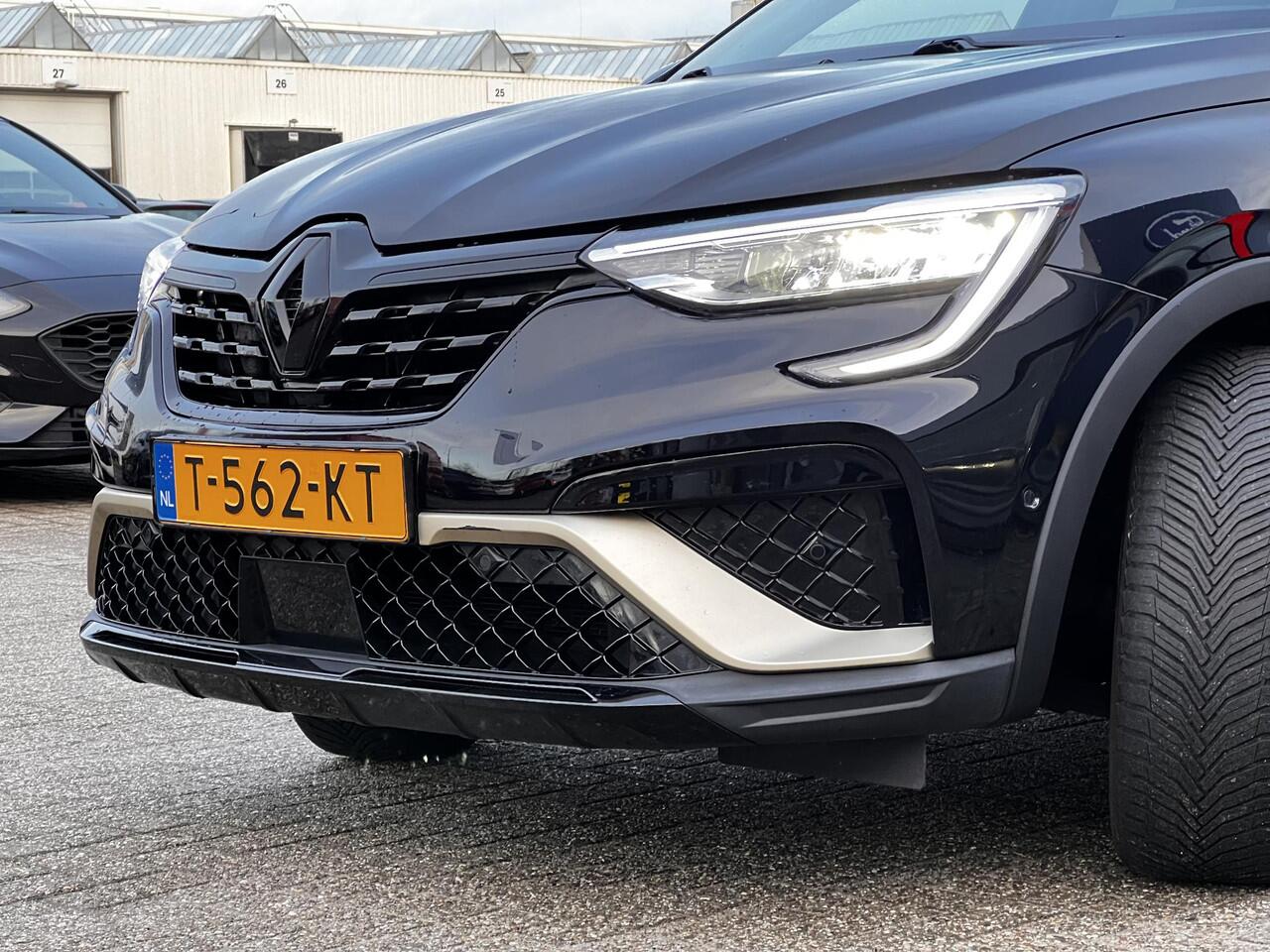 Renault Arkana 1.6 E-Tech hybrid 145 E-Tech engineered Adaptieve Cruise Control | Stoel- en stuurwiel verwarming | Climate Control | Trekhaak