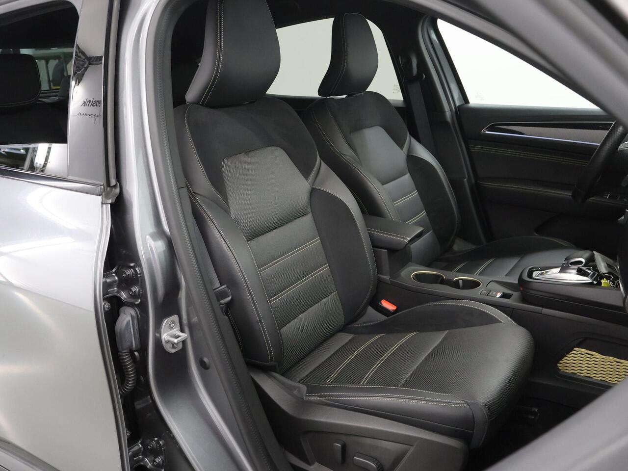 Renault Arkana 1.6 E-Tech hybrid 145 E-Tech engineered | Leder | Bose | Cruise Control Adaptief | Climate Control | Parkeercamera |