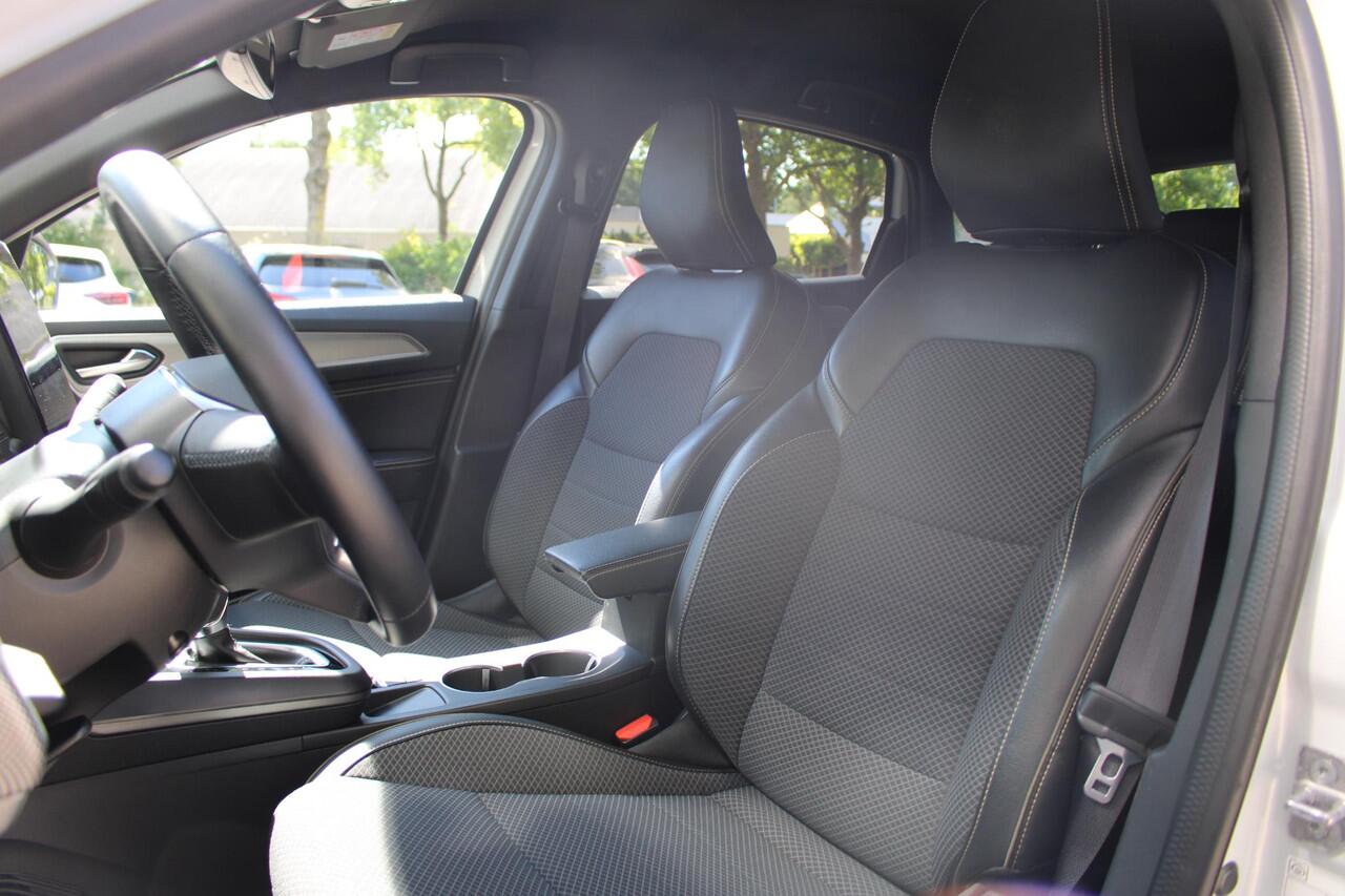 Renault Arkana 1.6 E-Tech full hybrid 145 techno | 360° Camera | Navigatie | Climate Control | Dodehoekdetectie | Apple CarPlay / Android Auto | LMV | LED