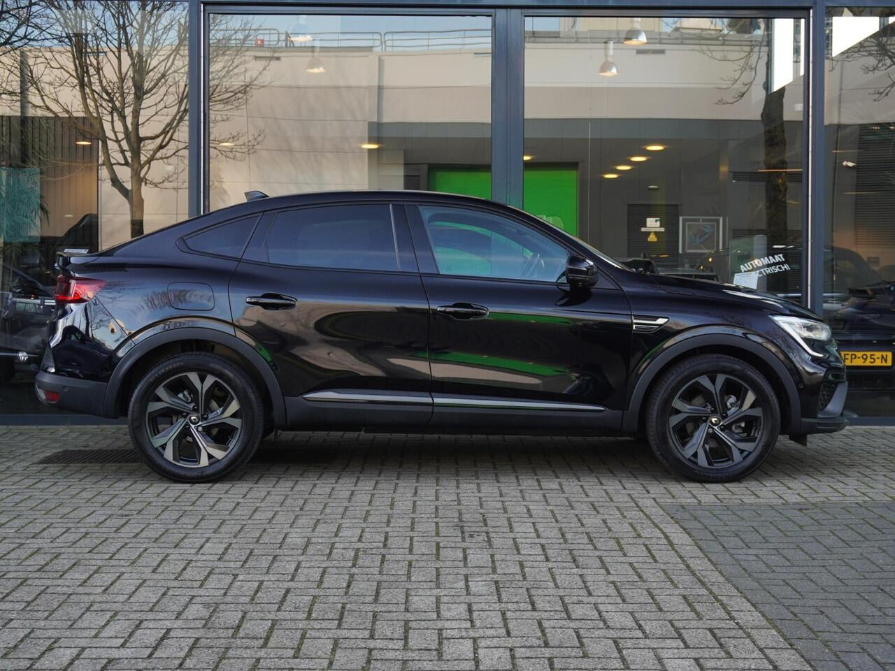 Renault Arkana 1.6 E-Tech hybrid 145 E-Tech engineered AUTOMAAT / DEALER ONDERHOUDEN / 9,3'' NAVI / LEDER / CAMERA / BLINDSPOT / PDC 360 / PRIV GLASS / ADAPT. CRUISE / STOELV. / STUURV. / CLIMATE / APPLE CARPLAY / ANDROID AUTO / 18'' LMV