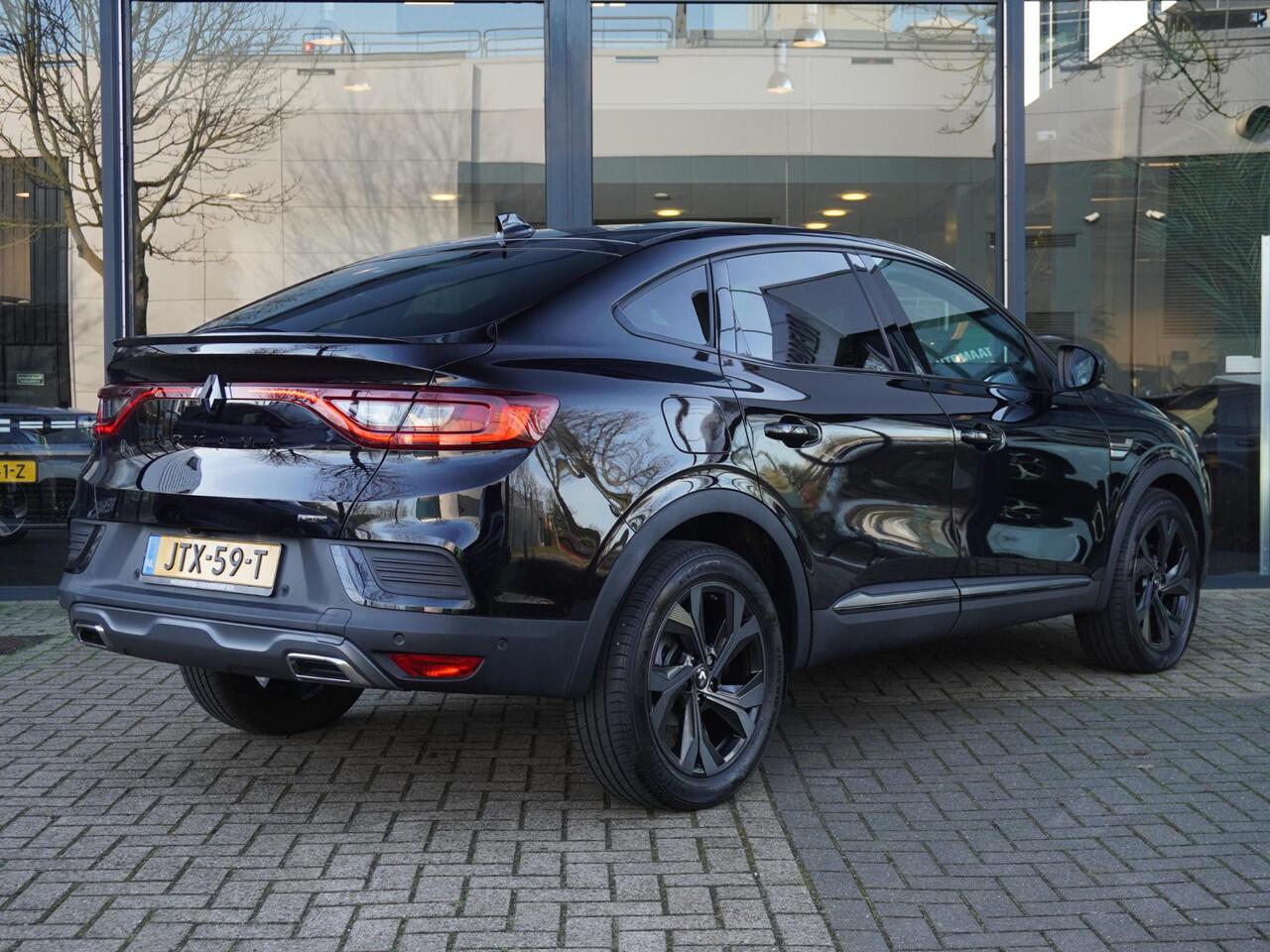 Renault Arkana 1.6 E-Tech hybrid 145 E-Tech engineered AUTOMAAT / DEALER ONDERHOUDEN / 9,3'' NAVI / LEDER / CAMERA / BLINDSPOT / PDC 360 / PRIV GLASS / ADAPT. CRUISE / STOELV. / STUURV. / CLIMATE / APPLE CARPLAY / ANDROID AUTO / 18'' LMV