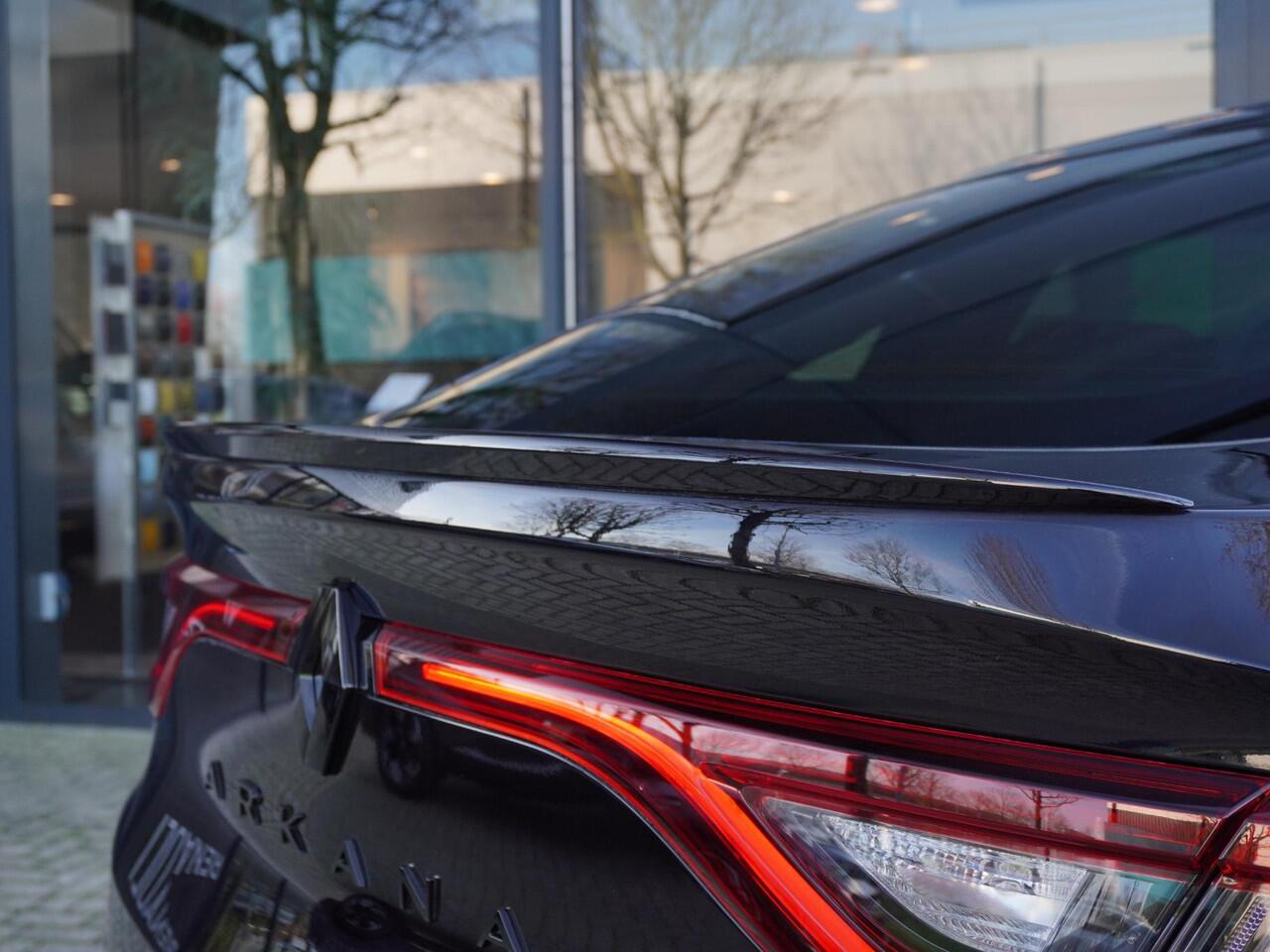 Renault Arkana 1.6 E-Tech hybrid 145 E-Tech engineered AUTOMAAT / DEALER ONDERHOUDEN / 9,3'' NAVI / LEDER / CAMERA / BLINDSPOT / PDC 360 / PRIV GLASS / ADAPT. CRUISE / STOELV. / STUURV. / CLIMATE / APPLE CARPLAY / ANDROID AUTO / 18'' LMV