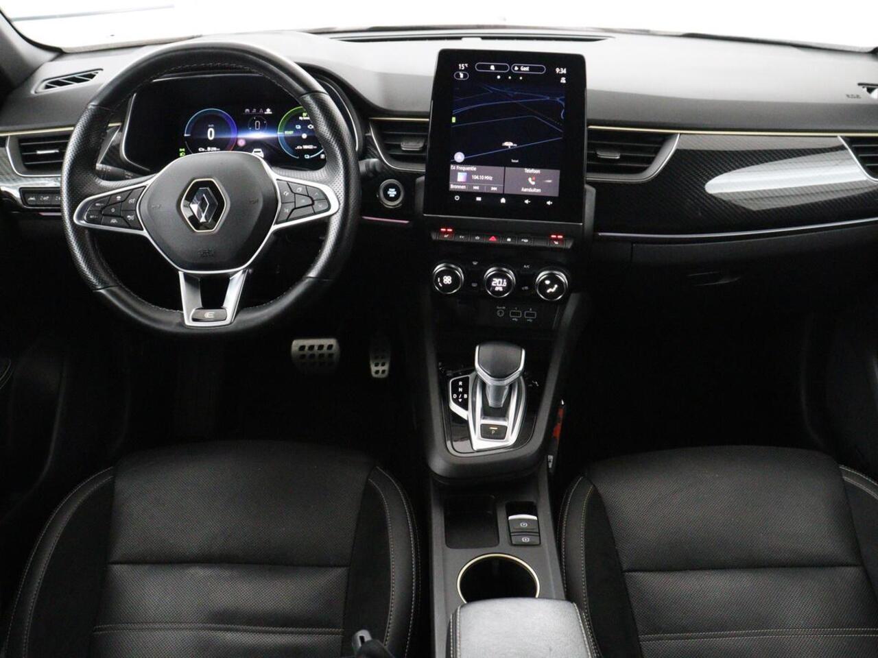 Renault Arkana 1.6 E-Tech hybrid 145 E-Tech engineered | Panoramadak | Stoelverwarming | Trekhaak | Leder/Alcantara | Carplay | Adaptive cruise | File Assistent | Navigatie | Sfeerverlichting