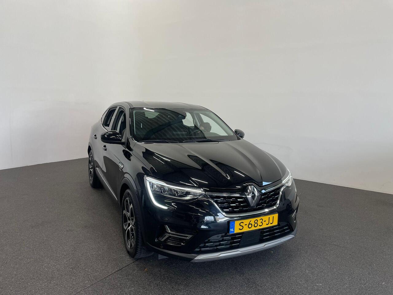 Renault Arkana 1.6 E-Tech Hybrid 145pk Techno Airco ECC Navi Carplay Full LED PDC VA + Camera Cruise Control Half Leder