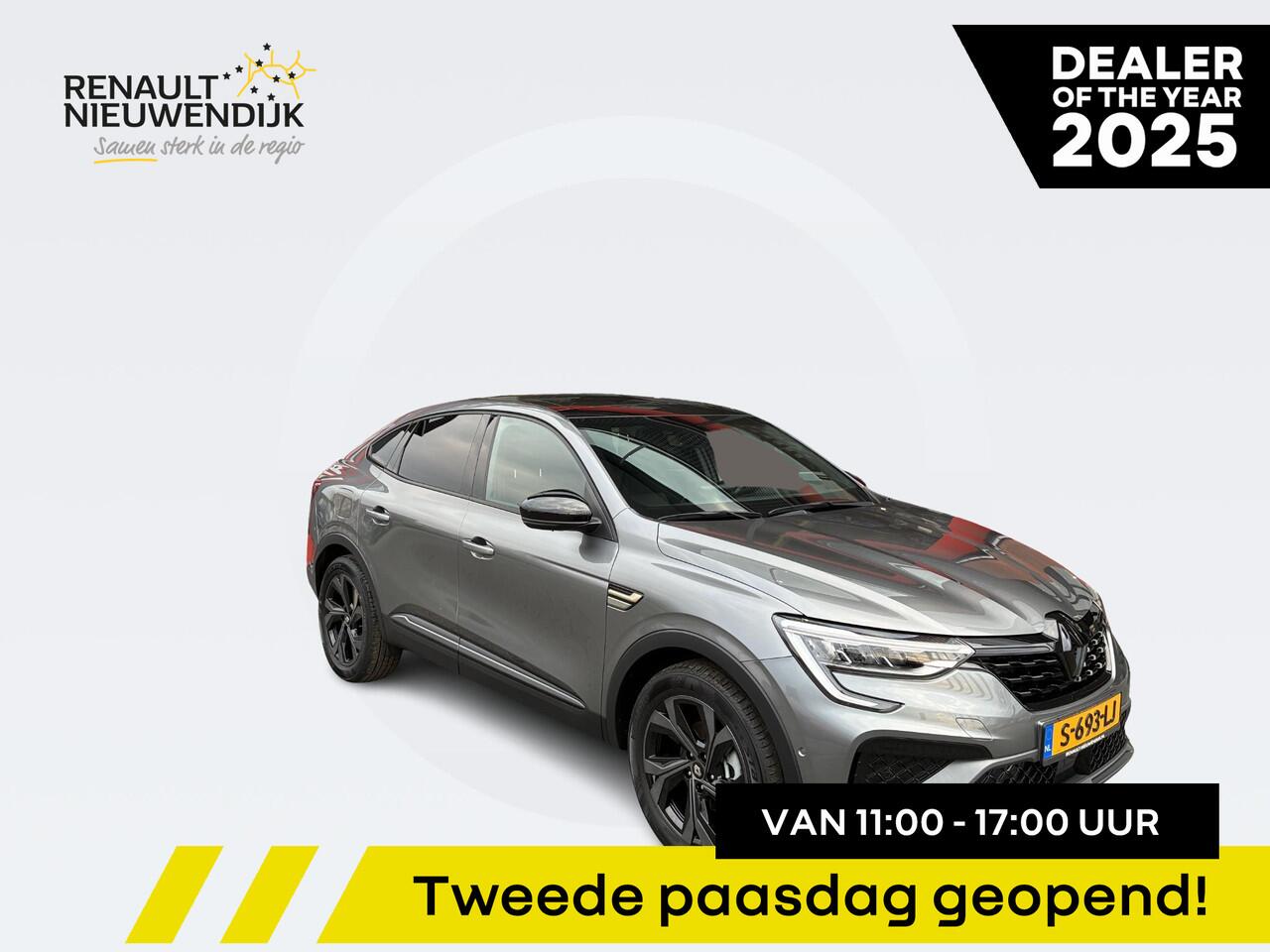 Renault Arkana 1.6 E-Tech hybrid 145 E-Tech engineered / elektrisch bedienbaar glazen schuif- en kanteldak / EASY LINK multimedia- en navigatiesysteem Bose® met 9,3" touchscreen / F1 blade, uitlaatpijpen en dorpelbescherming in 'Gris Apaisant'