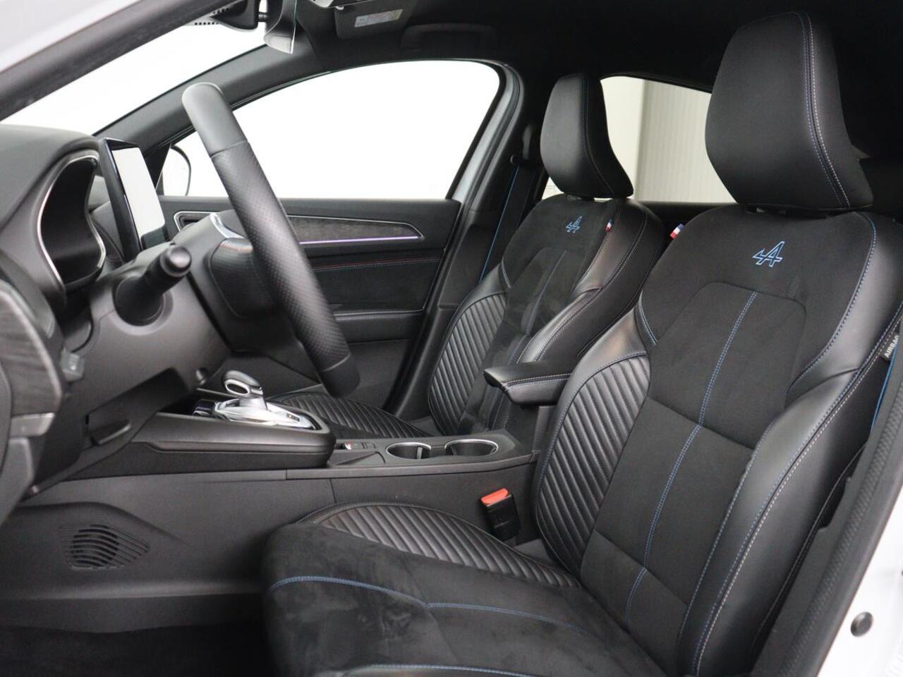 Renault Arkana 1.6 E-Tech full hybrid 145 esprit Alpine | Origineel NL | Leder/Alcantara | Stoelverwarming | 360 Camera | Adaptive cruise | BOSE Sound | Carplay | Navigatie | 19'' | Sfeerverlichting