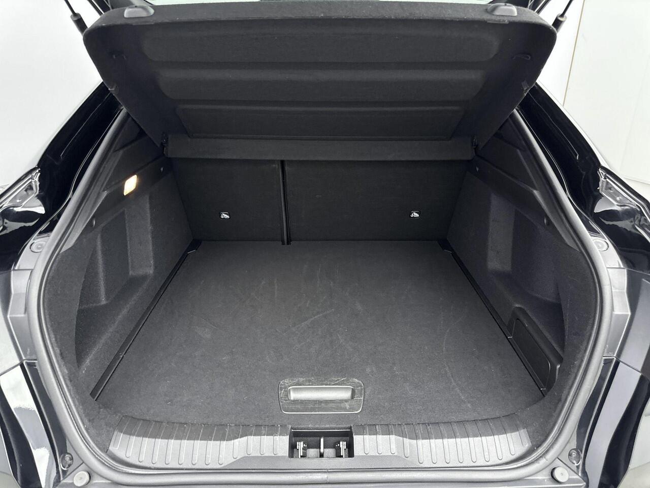 Renault Arkana 1.6 E-Tech Full Hybrid 145Pk Techno | Navigatie | Apple & Android Carplay | Parkeersensoren Voor & Achter | Camera | Climate Control | Privacy Glass | Cruise Control & Snelheidsbegrenzer | Keyless Entry |