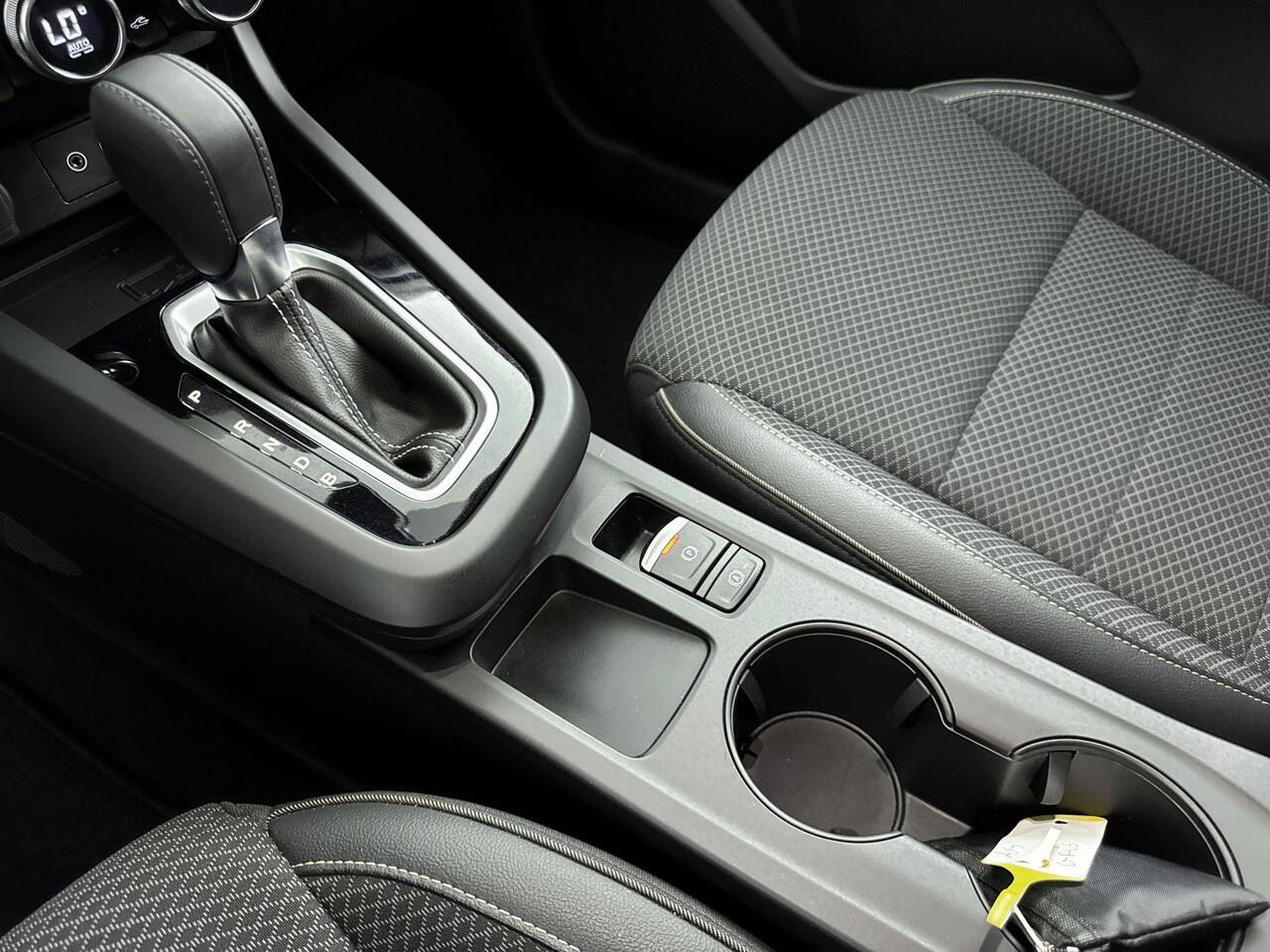 Renault Arkana 1.6 E-Tech Full Hybrid 145Pk Techno | Navigatie | Apple & Android Carplay | Parkeersensoren Voor & Achter | Camera | Climate Control | Privacy Glass | Cruise Control & Snelheidsbegrenzer | Keyless Entry |