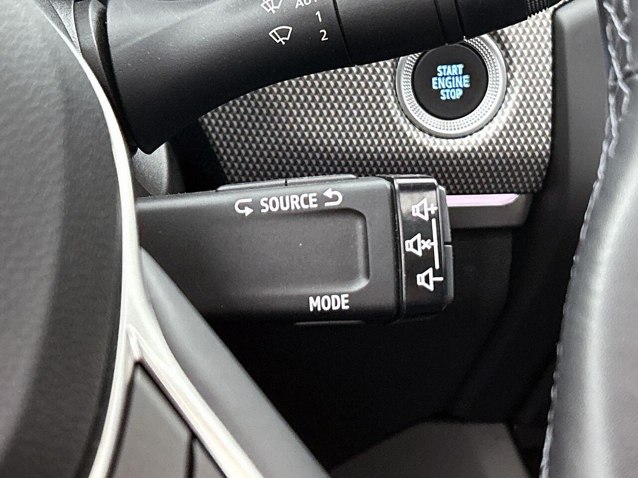 Renault Arkana 1.6 E-Tech Full Hybrid Techno 145PK | Automaat | Schuif-/Kanteldak | Navigatie | Achteruitrijcamera | Apple CarPlay & Android Auto