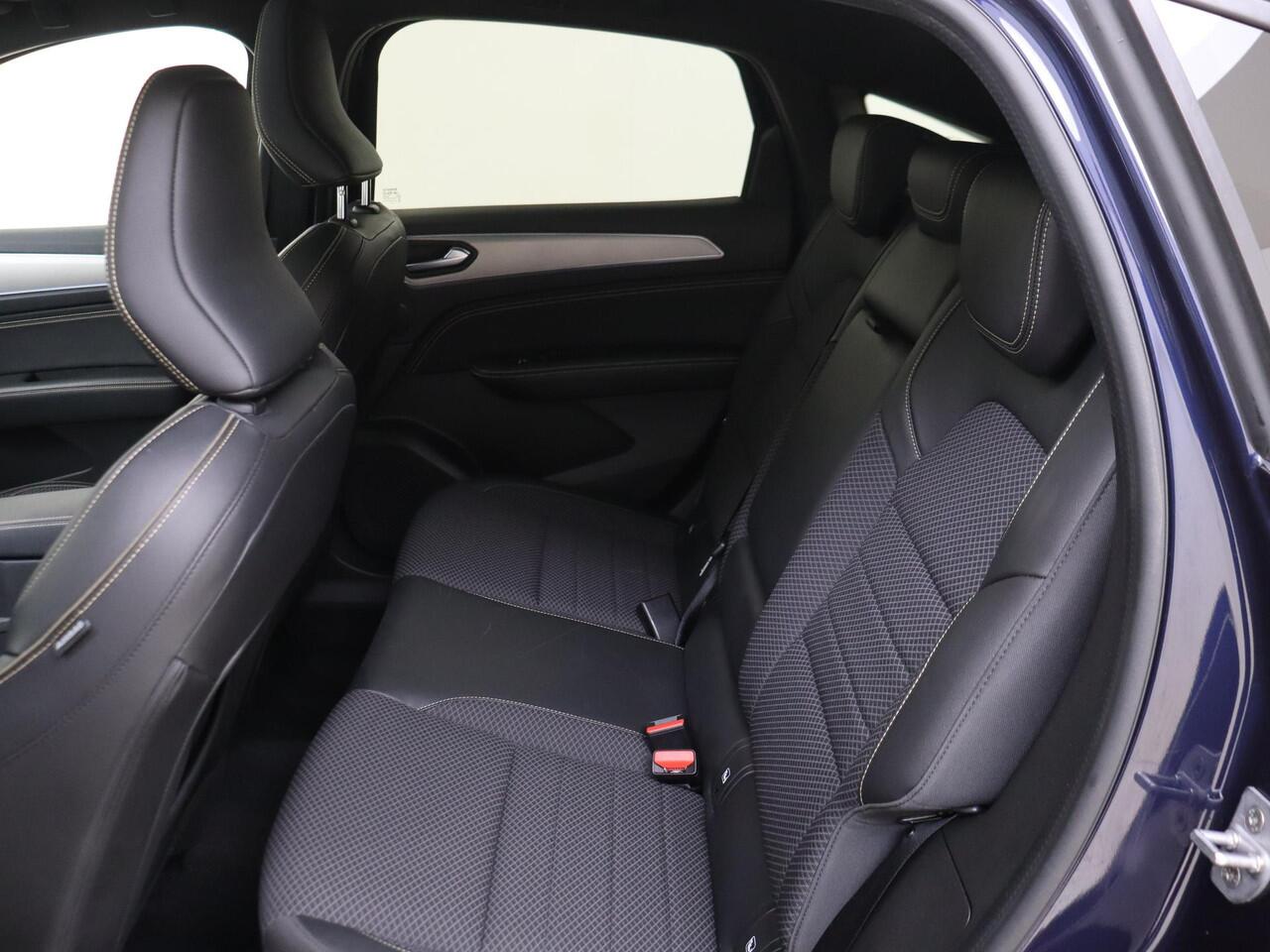 Renault Arkana 1.6 E-Tech full hybrid 145 techno | Navigatie | Panoramadak | Achteruitrijcamera