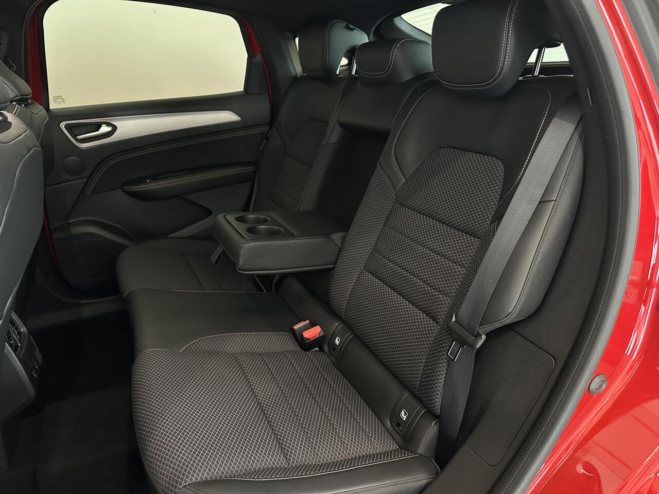 Renault Arkana 1.6 E-Tech Full Hybrid 145 Techno | 360° camera | Easy park Assist Automatisch Inparkeersysteem