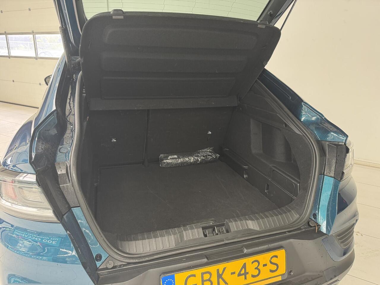 Renault Arkana 1.6 E-Tech full hybrid 145 Esprit Alpine | Panoramadak | BOSE-Audiosysteem | Adaptive Cruise Control | Achteruitrijcamera |