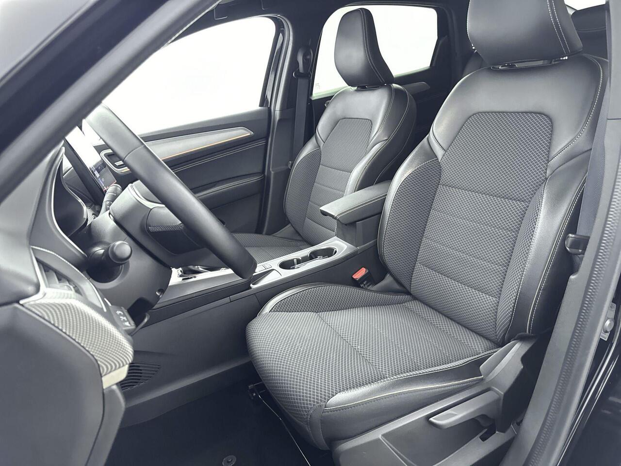 Renault Arkana 1.6 E-Tech full hybrid 145 techno | Apple Carplay & Android Auto | Climate Control | Lichtmetalen Velgen 18"| Navigatiesysteem | LED koplampen