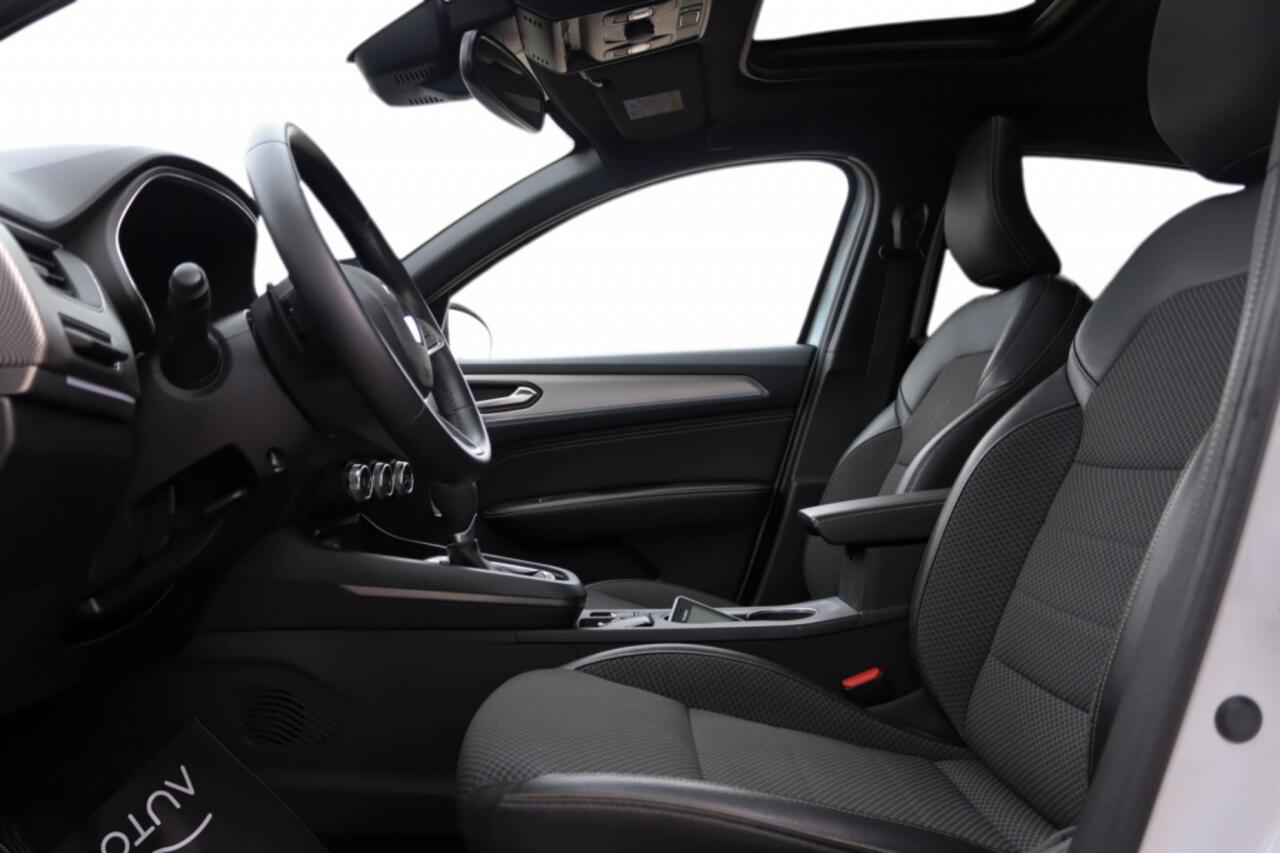 Renault Arkana 1.3 Mild Hybrid Techno Pano l Camera l Keyless l LED