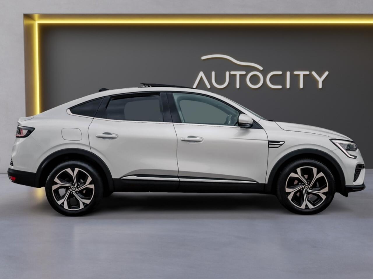 Renault Arkana 1.3 Mild Hybrid Techno Pano l Camera l Keyless l LED