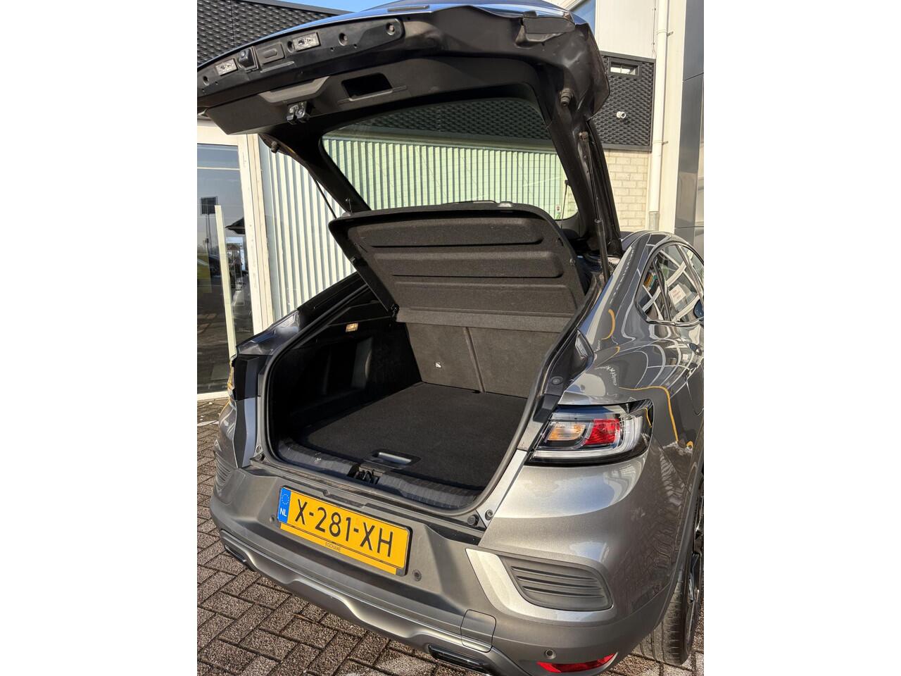 Renault Arkana 1.6 E-Tech full hybrid 145 esprit Alpine | NAP | Stoel & stuur verwarming | Cruise adaptief | Elektrisch verstelbare voorstoelen | DAB | Achteruitrijcamera |