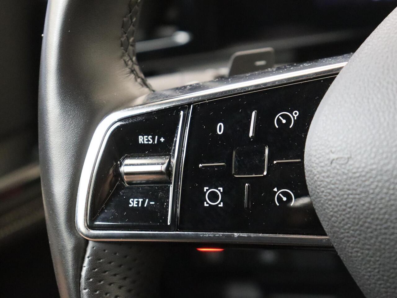 Renault Austral 1.2 E-Tech full hybrid 200 techno | AUTOMAAT | Navigatie | Achteruitrijcamera | Cruise & Climate Control | Privacy Glass | LM Velgen