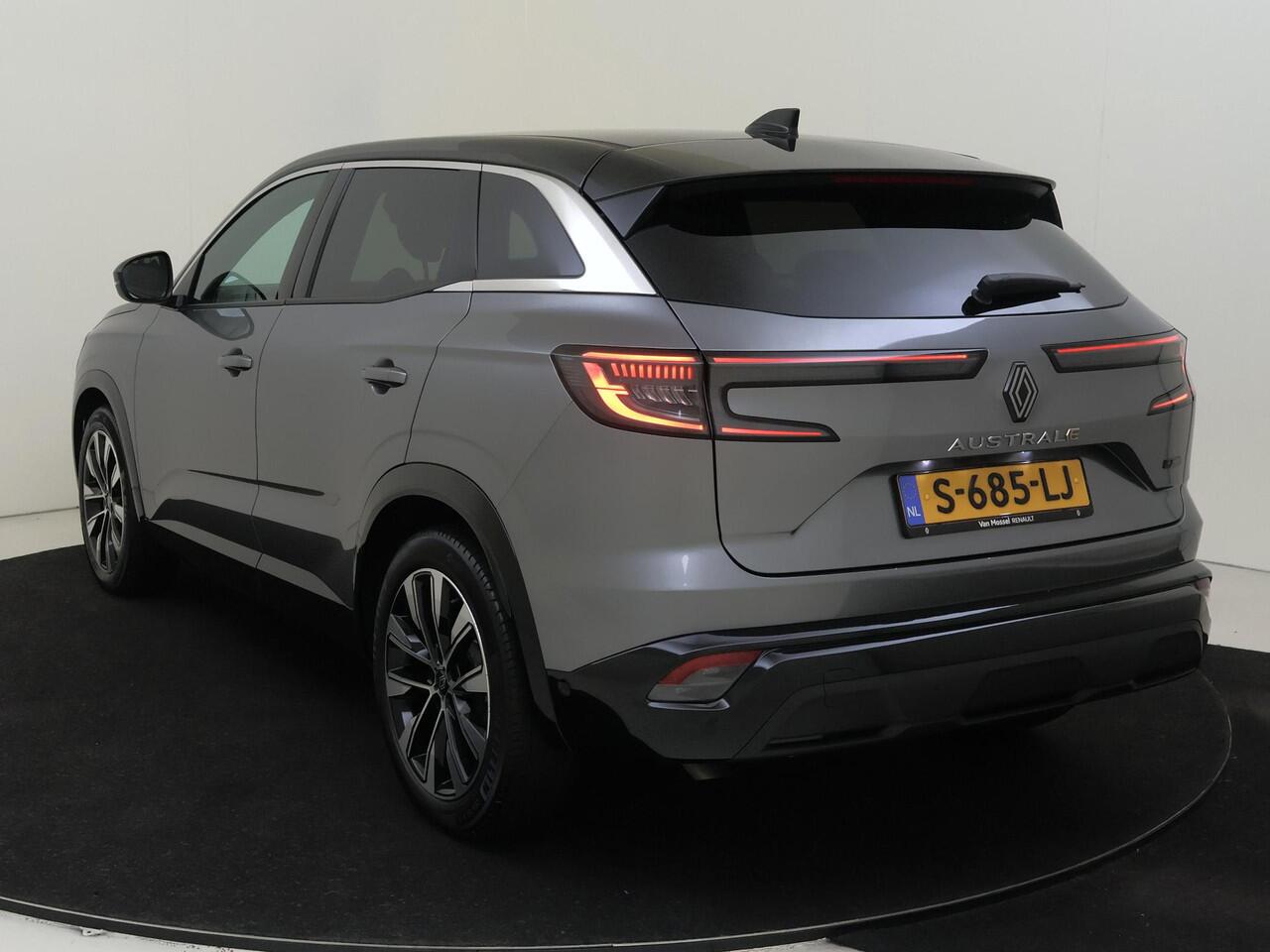 Renault Austral 1.2 E-Tech full hybrid 200 techno | AUTOMAAT | Navigatie | Achteruitrijcamera | Cruise & Climate Control | Privacy Glass | LM Velgen