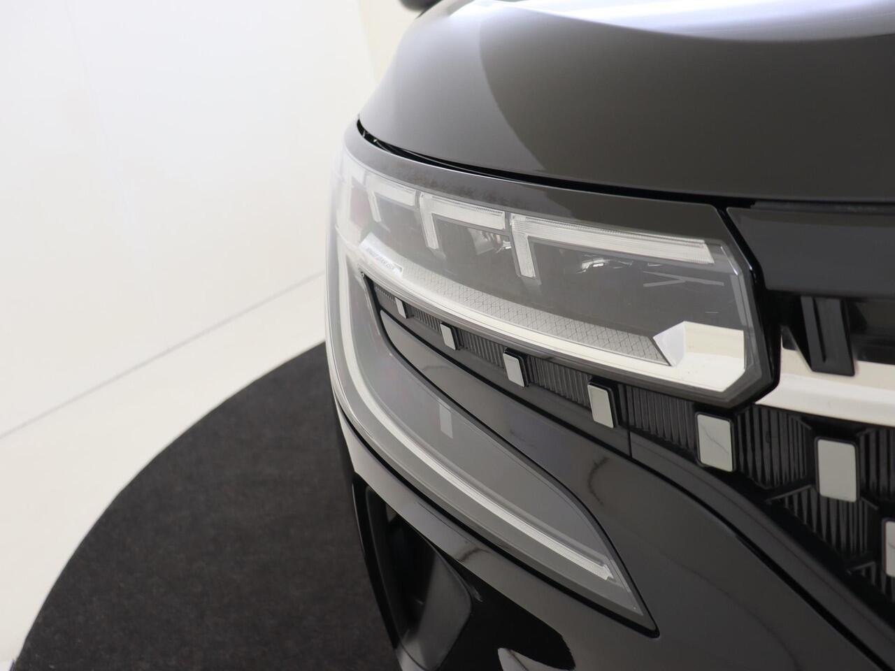 Renault Austral 1.2 E-Tech full hybrid 200PK techno | Achterruitrij Camera | Google Navigatie 12" | Dodehoekwaarschuwing | Elektrisch Verstelbare Bestuurdersstoel | Verwarmbare Voorruit | Verwarmbare Stoel + Stuur Verwarming