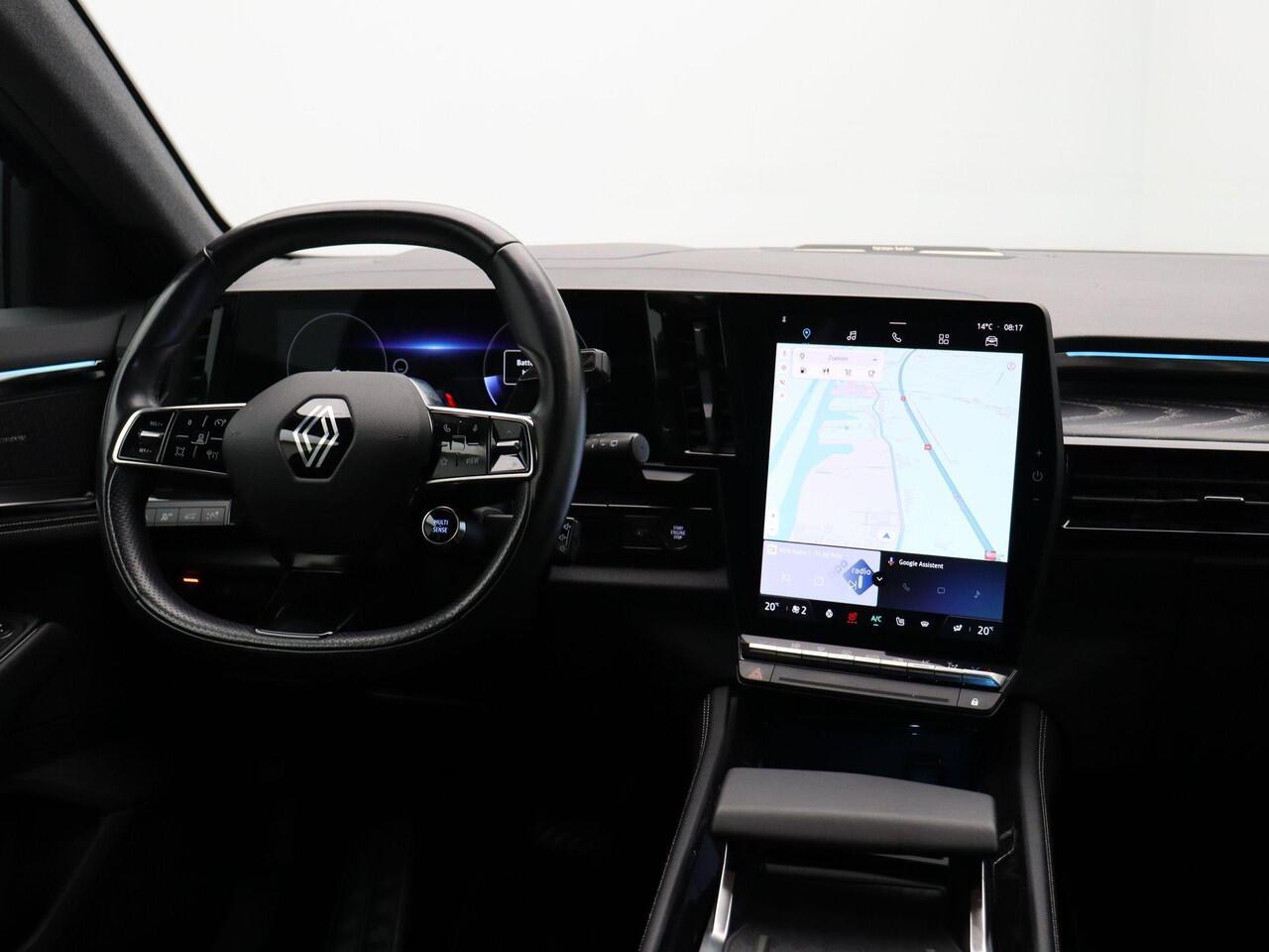 Renault Austral 160pk mild hybrid Iconic | Trekhaak | Harman Kardon | 1800kg Trekvermogen | Bestuurdersstoel met Massage | 360 Graden Camera | Stuur, Stoel en Voorruit Verwarming |