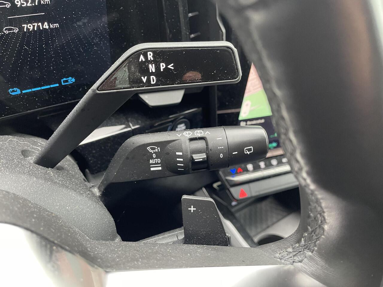 Renault Austral 1.2 E-Tech full hybrid 200 techno / ACHTERUITRIJCAMERA / PARKEERSENSOREN / CRUISE CONTROL / CLIMATE CONTROL / VOORUITVERWARMING