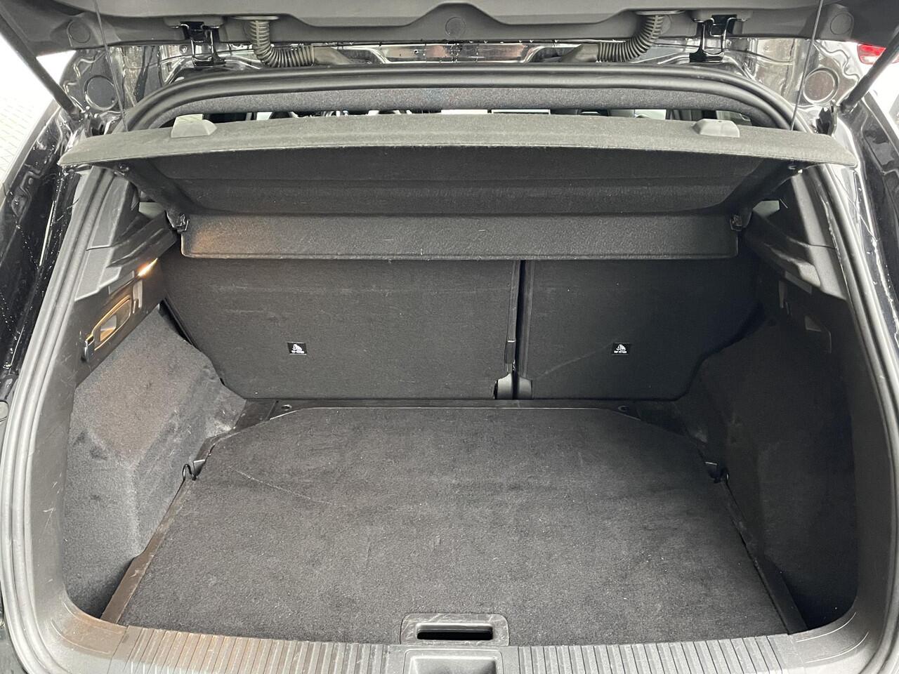 Renault Austral 1.2 E-Tech full hybrid 200 techno / ACHTERUITRIJCAMERA / PARKEERSENSOREN / CRUISE CONTROL / CLIMATE CONTROL / VOORUITVERWARMING