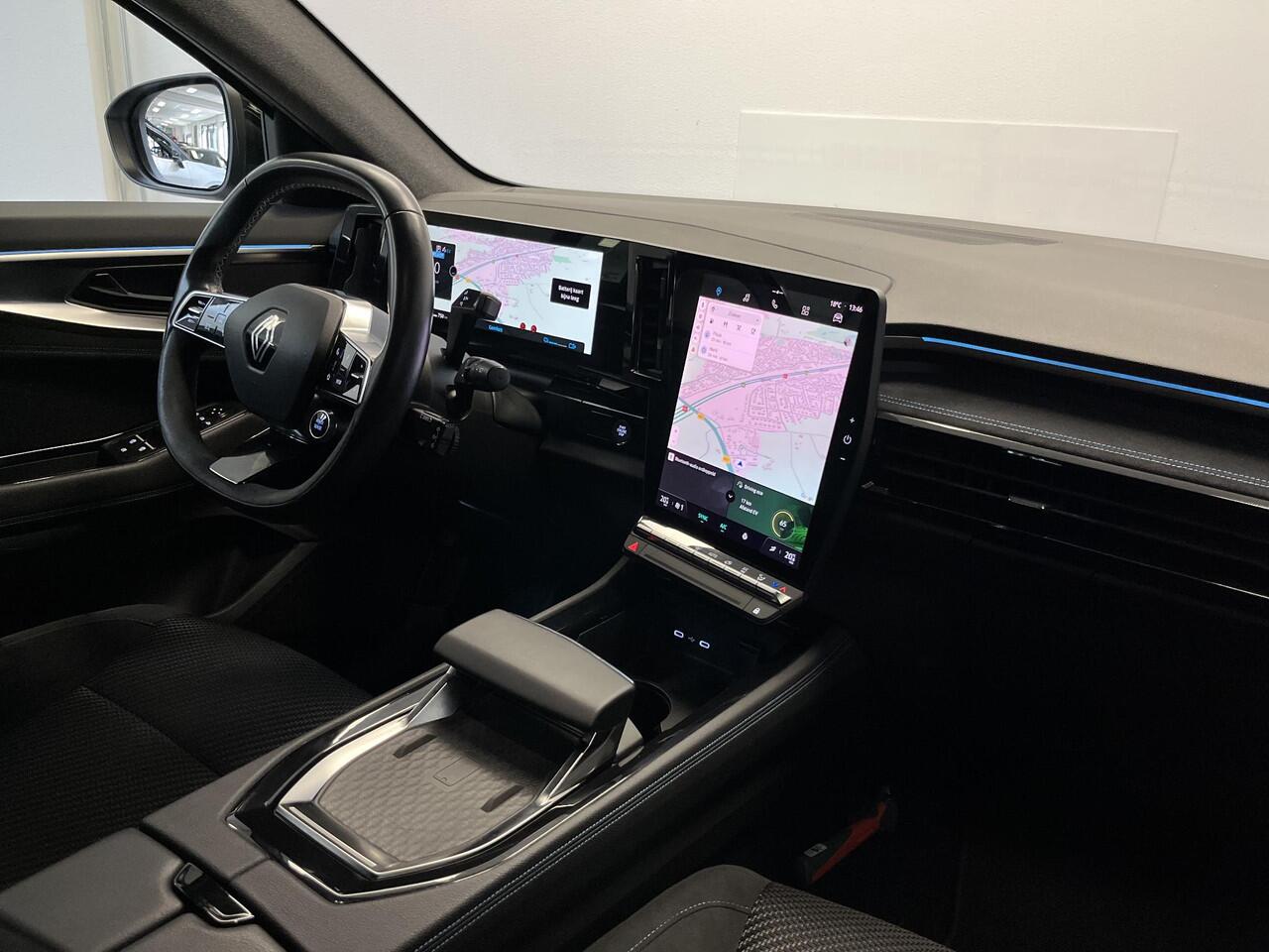 Renault Austral 1.2 E-Tech full hybrid 200 techno esprit Alpine | TREKHAAK |