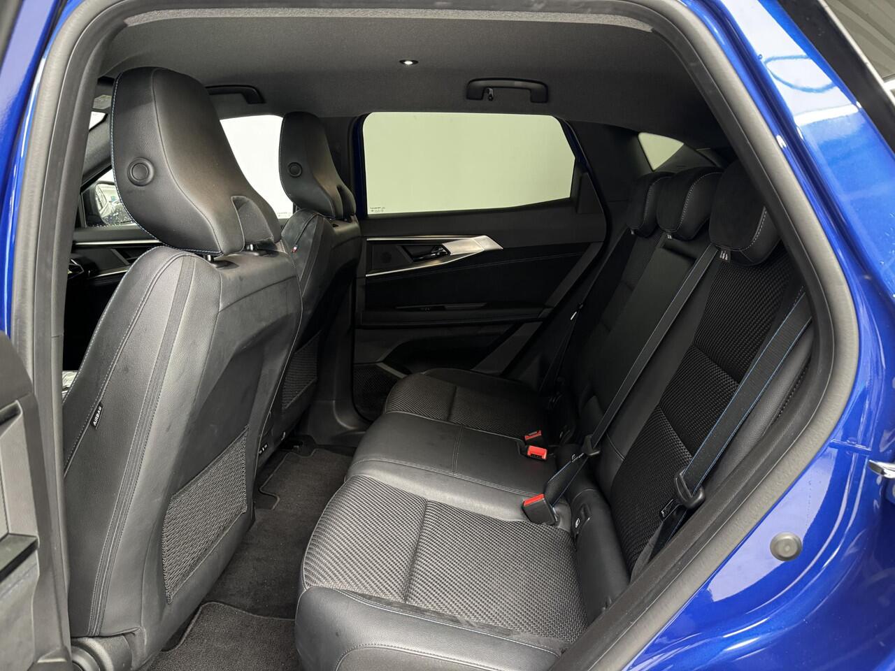 Renault Austral 1.2 E-Tech full hybrid 200 Techno Esprit Alpine | Navigatie | Trekhaak | All-Season banden | Achteruitrijcamera | Elektrische Achterklep |