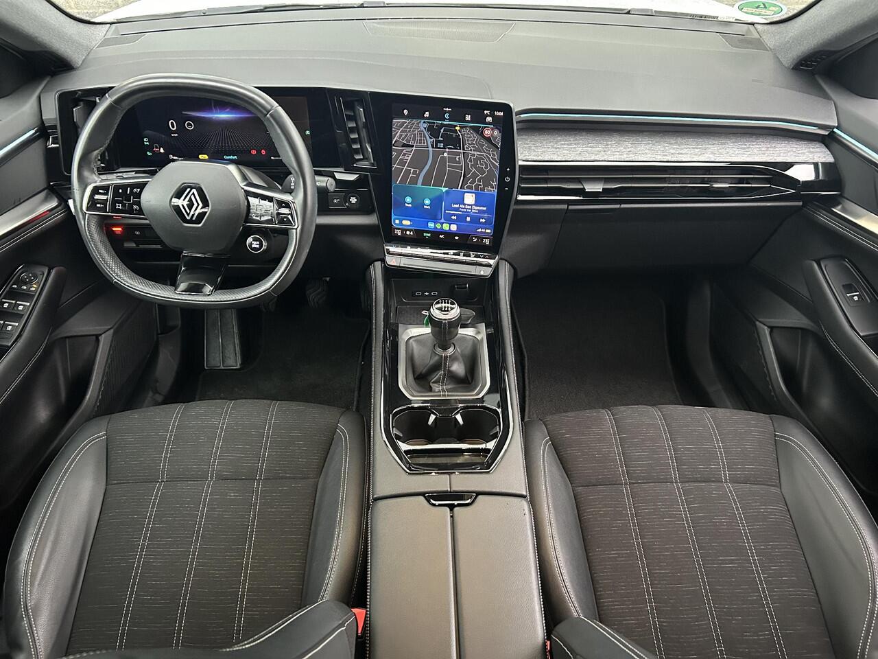 Renault Austral mild hybrid 130PK Techno / 360 Graden Camera / All Season Banden / Apple Carplay & Android Auto / 19'' Lichtmetalen Velgen / Dode Hoek Detectie / Climate Control / Navigatie /