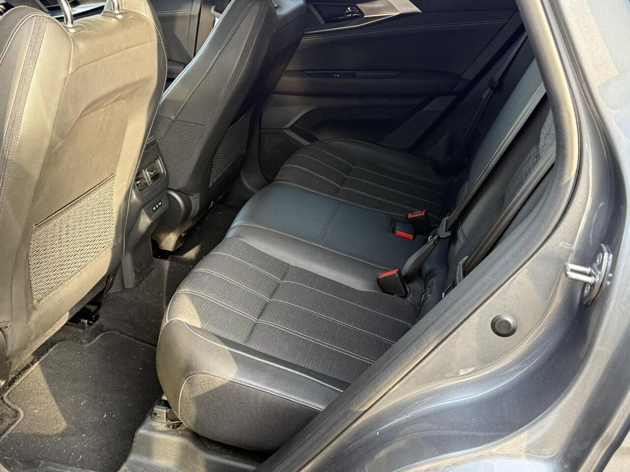 Renault Austral 1.2 E-Tech full hybrid 200 techno (Hoge instap) | Camera | Navigatie | Elektrische Achterklep | Dodehoek Sensoren | Dealer Onderhouden