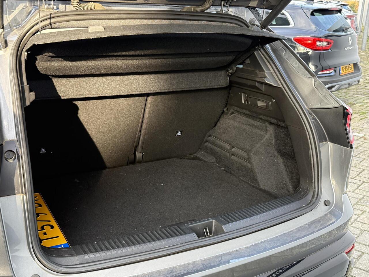 Renault Austral 1.2 E-Tech full hybrid 200 techno (Hoge instap) | Camera | Navigatie | Elektrische Achterklep | Dodehoek Sensoren | Dealer Onderhouden