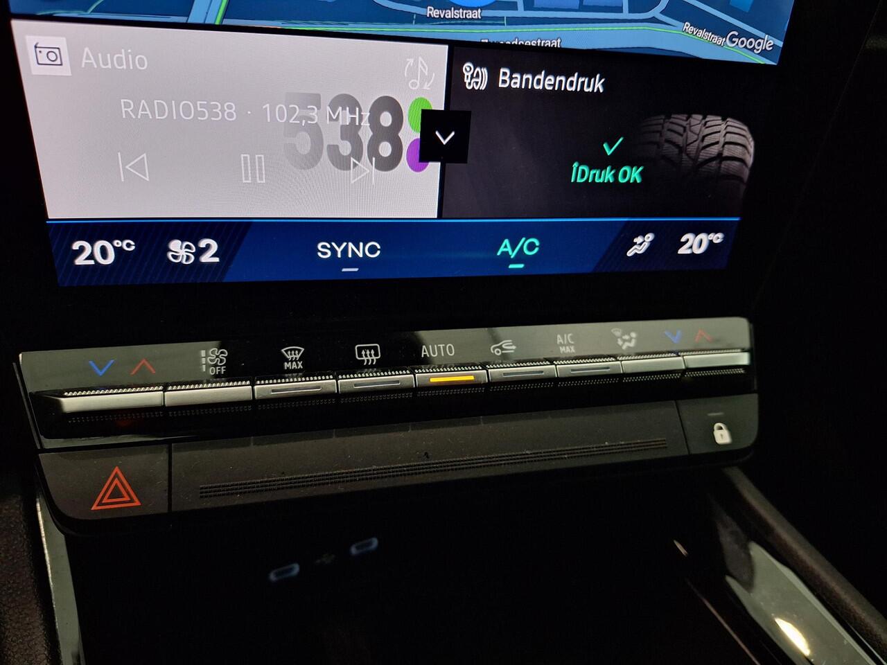 Renault Austral 1.2 E-Tech Full Hybrid 200 Techno Esprit Alpine | Navigatie | Climate Control | Cruise Control | Apple Carplay/Android Auto | Lichtmetalen velgen 20" | Elektrisch Bedienbare Achterklep