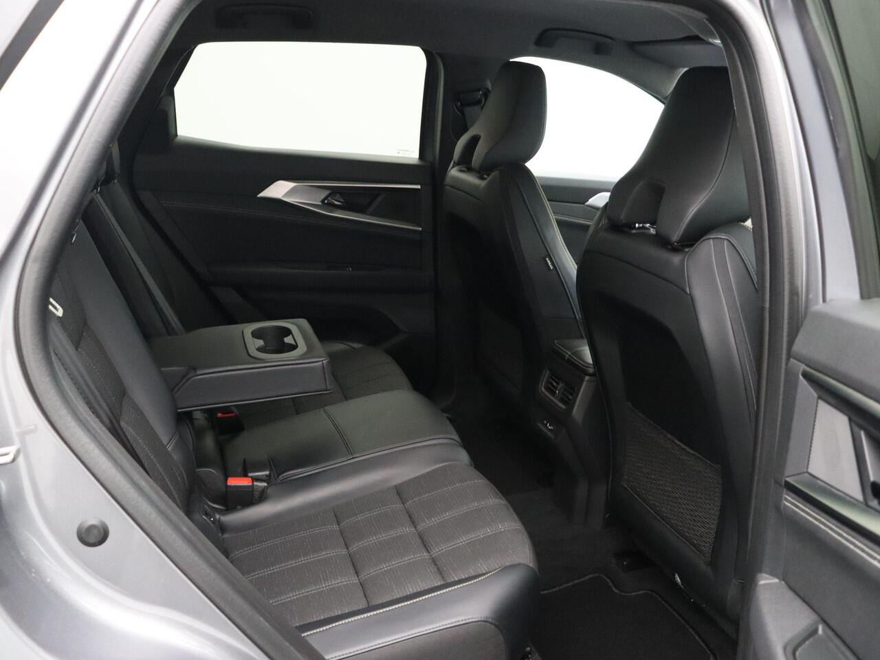 Renault Austral 200pk E-Tech full hybrid Iconic | Elektrische bestuurdersstoel | Stuurwiel & Voorstoelen Verwarmd | Adaptive Cruise Control | Around View Camera |