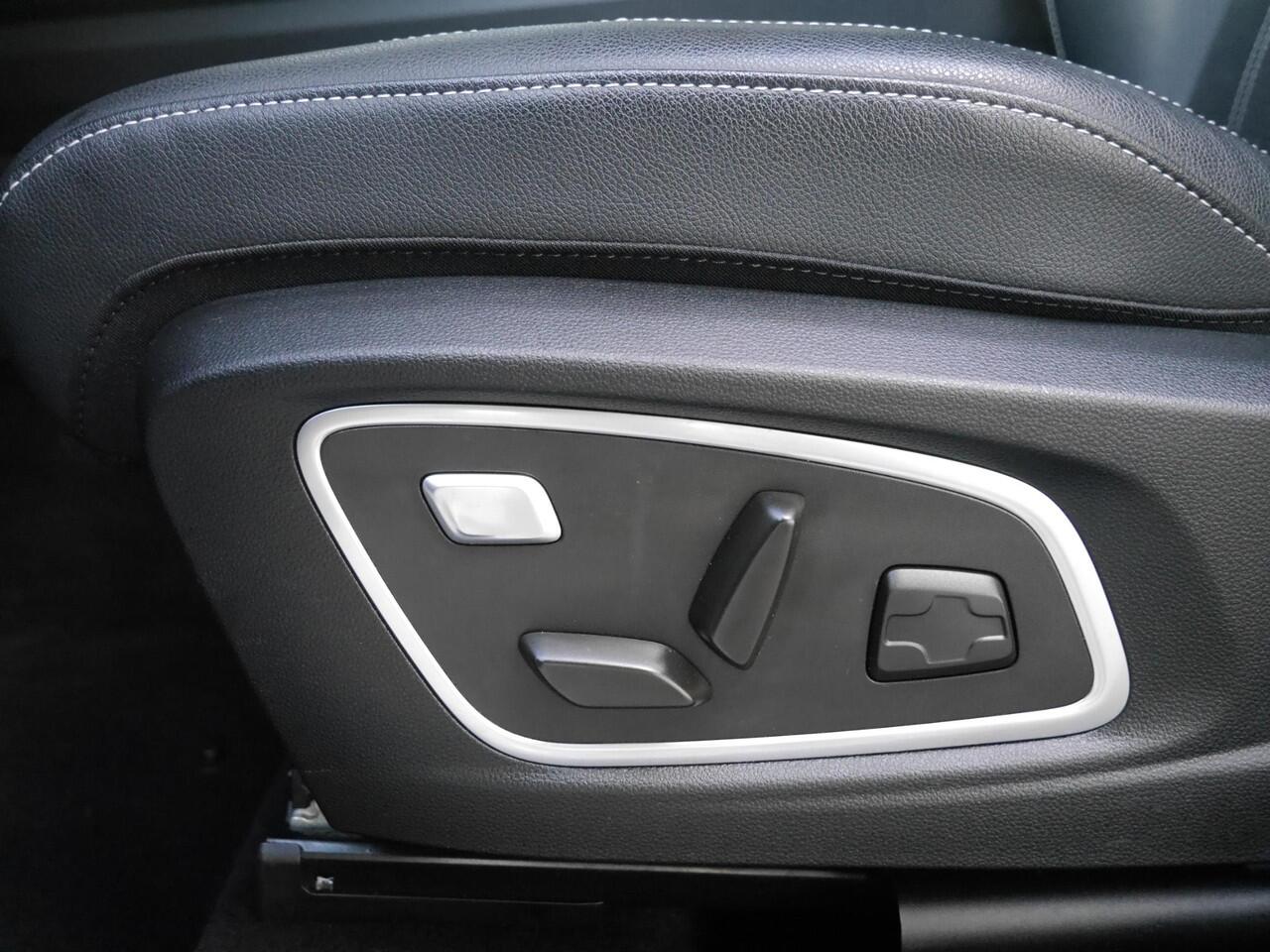 Renault Austral 1.2 mild hybrid 160 X-tronic techno esprit Alpine | Automaat | Navigatie | Extra getint glas | Lichtmetalen velgen | Cruise control | Achteruitrijcamera