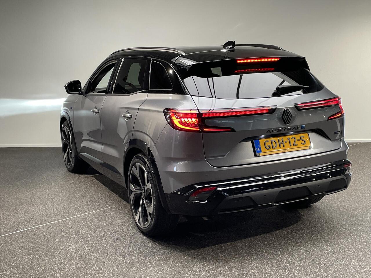 Renault Austral 1.2 E-Tech full hybrid 200 iconic esprit Alpine | Panoramadak | Stoelverwarming | 360° Camera | Adaptive Cruise Control |