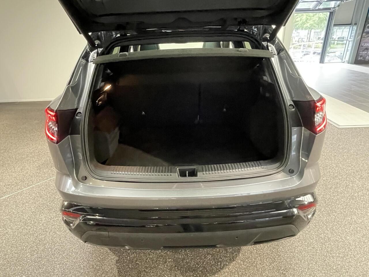 Renault Austral 1.2 E-Tech full hybrid 200 iconic esprit Alpine | Panoramadak | Stoelverwarming | 360° Camera | Adaptive Cruise Control |