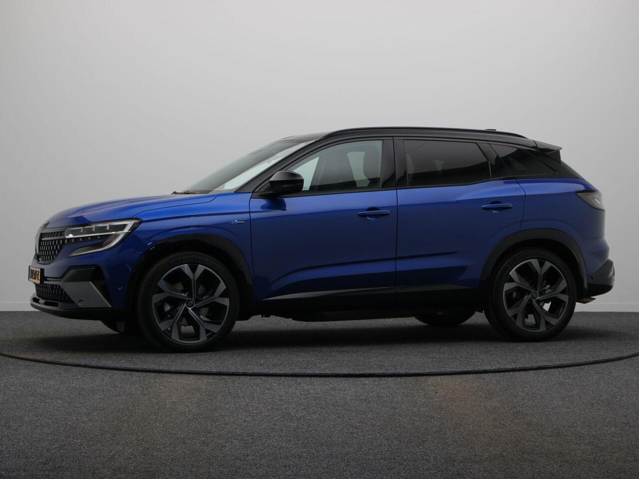 Renault Austral 1.2 E-Tech full hybrid 200 iconic esprit Alpine | 1500KG Trekgewicht | Stoel Stuur Voorruitverwarming | Elektrisch verstelbare voorstoelen | Lichtmetalen velgen | Adaptive Cruise Control |