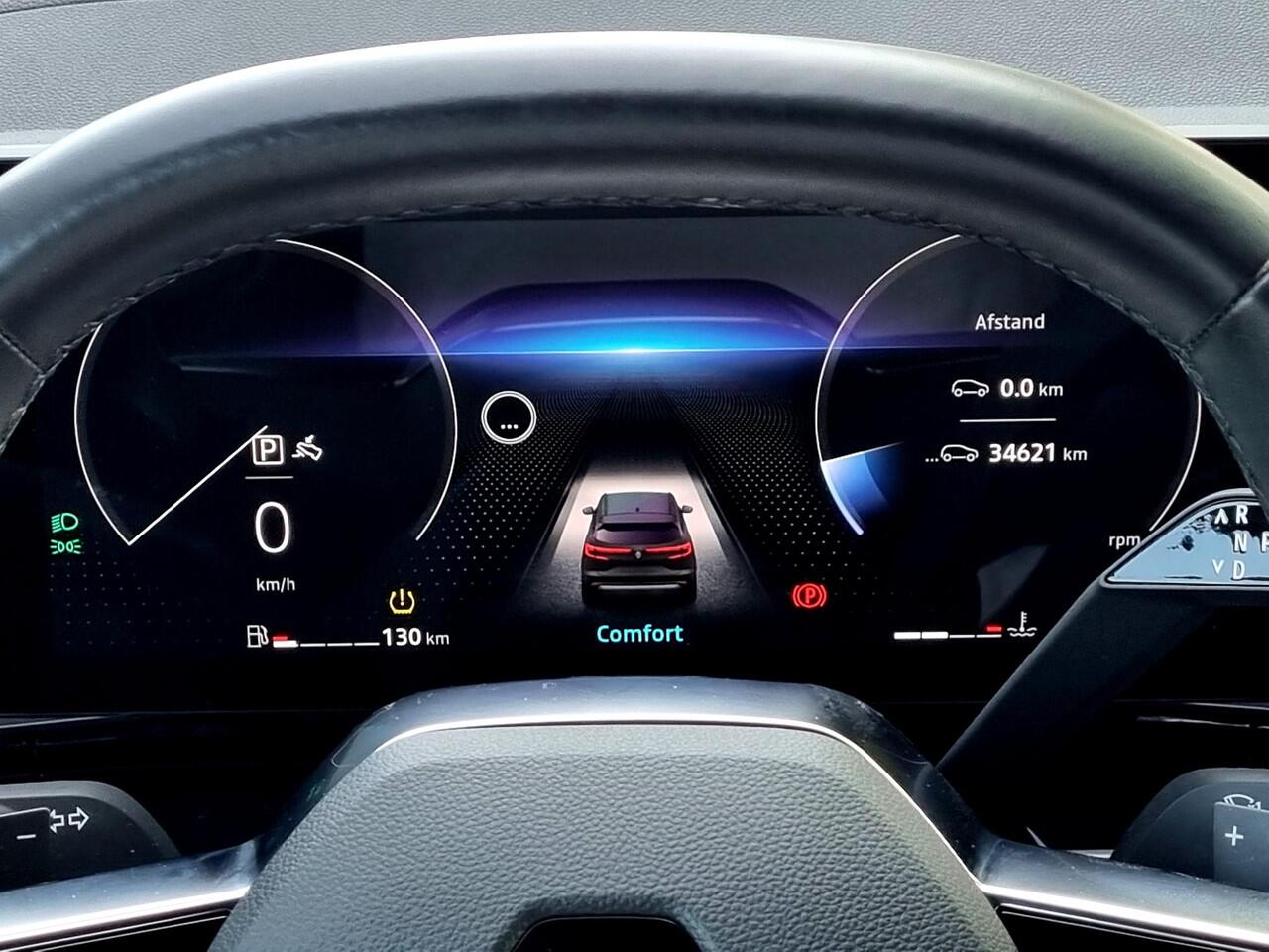 Renault Austral 1.3 mild hybrid 160 X-Tronic techno Automaat / 1800KG Trekgewicht / Panoramadak / Cruise Control / Navigatie / Rondomzicht Camera / Dodehoekdetectie