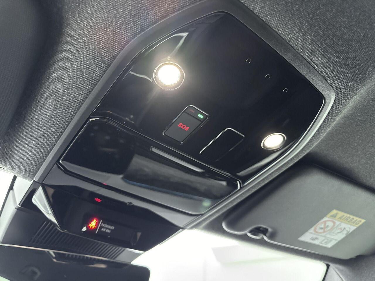 Renault Austral 1.2 E-Tech full hybrid 200 iconic | Adaptive Cruise Control | AllSeason Banden | Apple Carplay/Android Auto | Blind Spot Warning | Draadloze Oplader | Elektrische Achterklep | Elektrisch Verstelbare Stoelen | Massagefunctie Bestuurdersstoel | Harman/Kardo