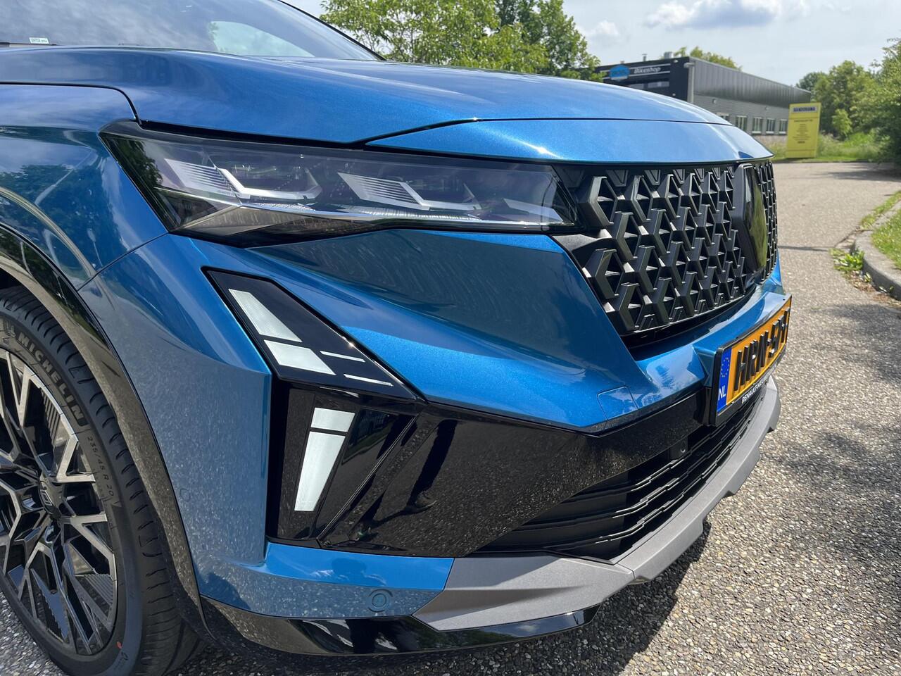 Renault Austral 1.2 E-Tech full hybrid 200 iconic esprit Alpine