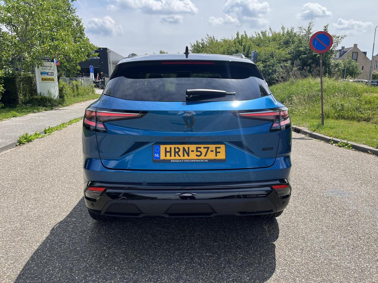 Renault Austral 1.2 E-Tech full hybrid 200 iconic esprit Alpine