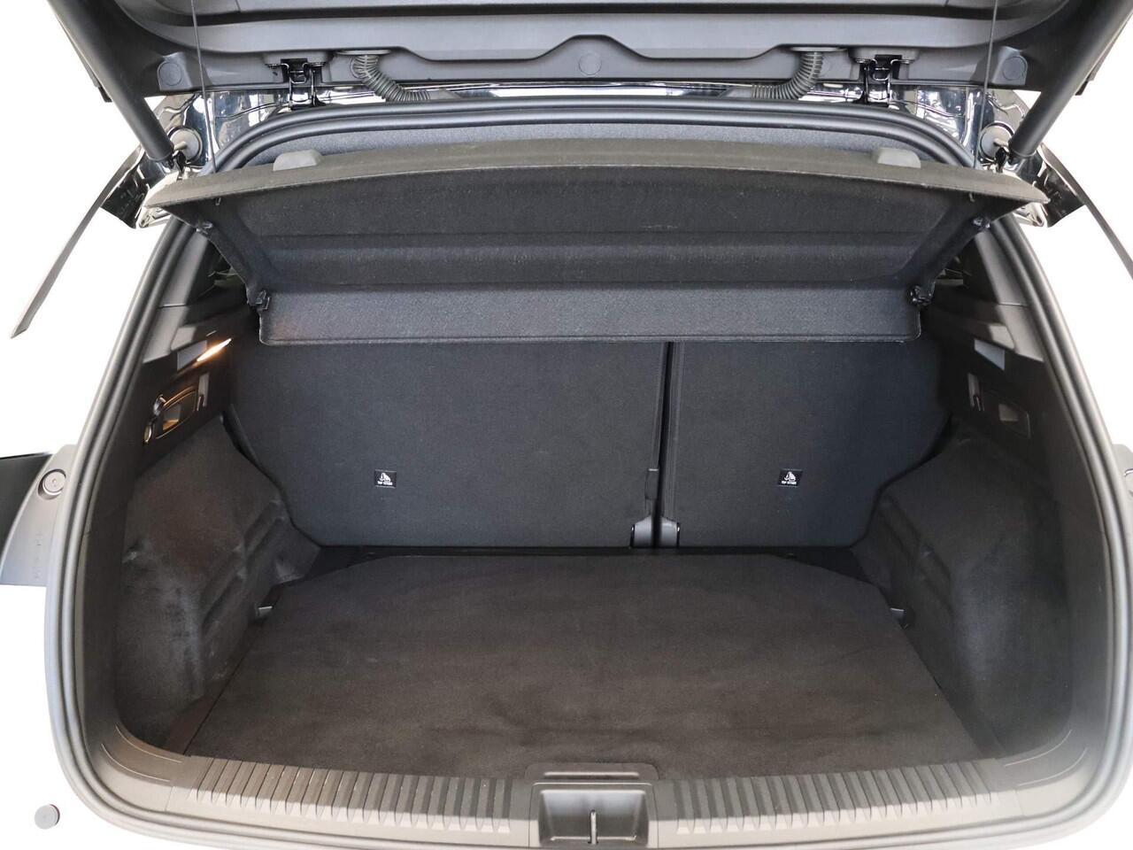 Renault Austral E-Tech Hybrid 200pk Techno Esprit Alpine | Active driver assist | Elek. verwarmbaar stoel | Trekhaak |