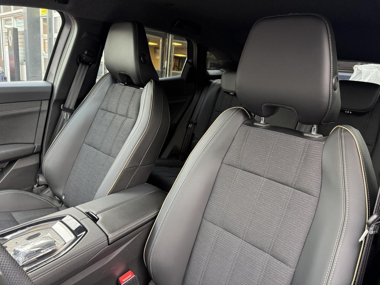 Renault Austral 1.3 160pk EDC Iconic+Harman Kardon&Trekhaak!!