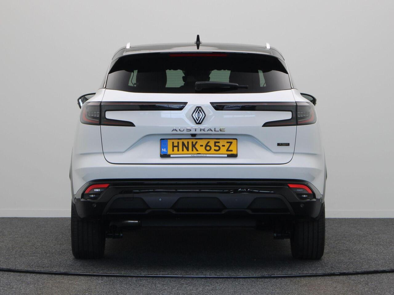 Renault Austral E-Tech full hybrid 200pk techno | Panoramisch vast glazen dak | Blind spot warning |