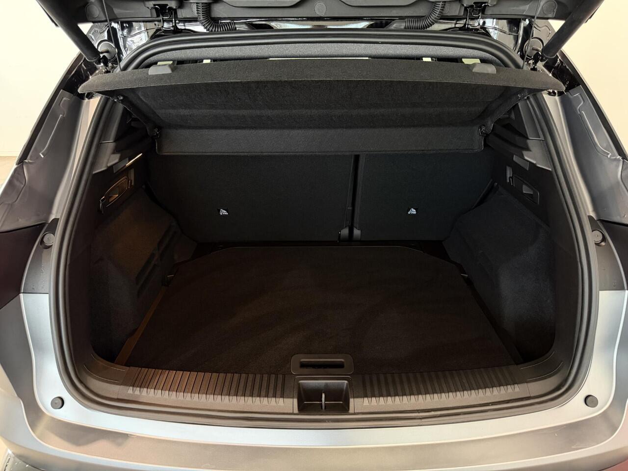 Renault Austral 1.2 E-Tech Full Hybrid 200 Esprit Alpine | Matrix LED | Harman/Kardon | Panoramadak | 4CONTROL Advanced | 360° camera | Head-Up Display