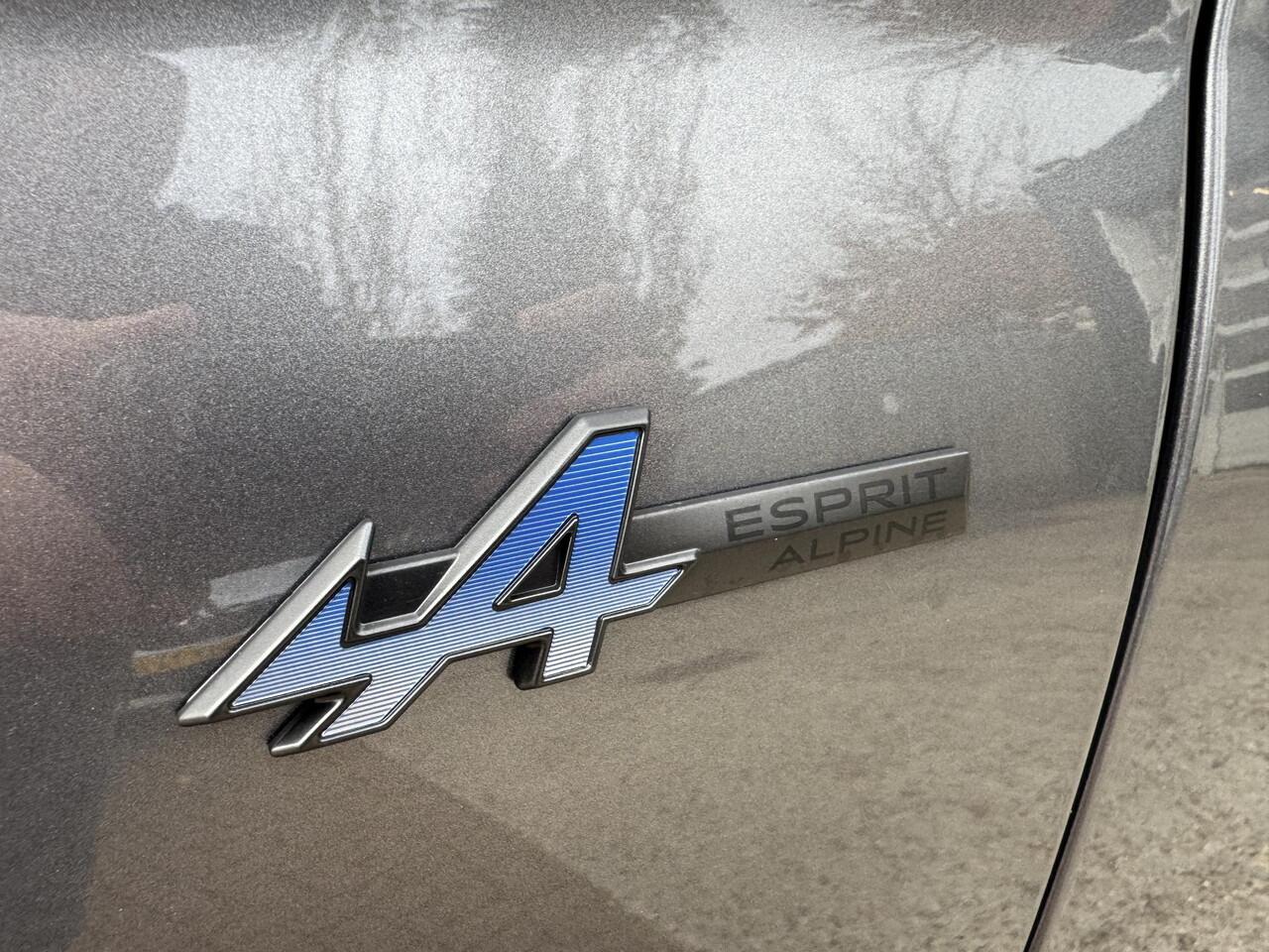 Renault Austral 1.2 E-Tech full hybrid 200 iconic esprit Alpine