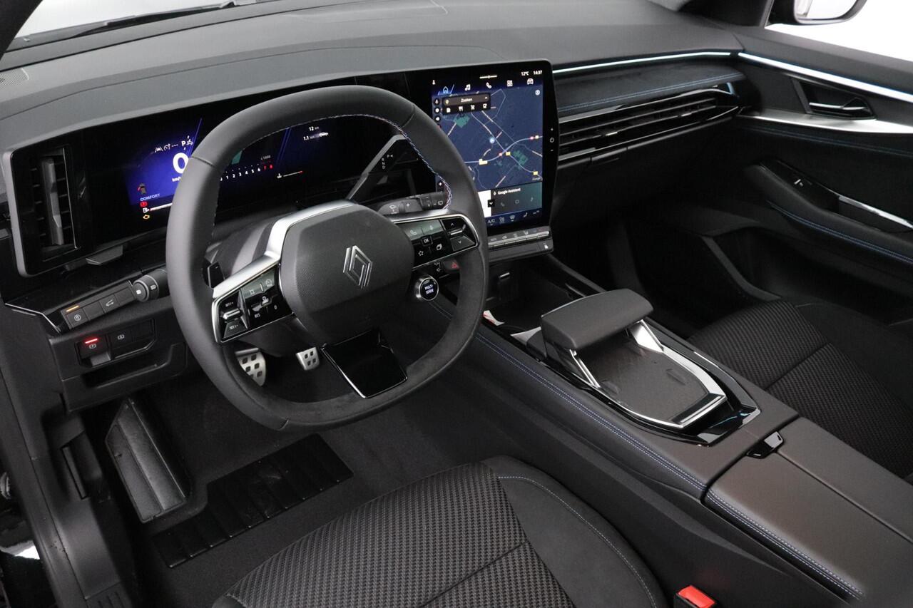 Renault Austral 1.3 Mild Hybrid 160PK X-Tronic Esprit Alpine |Trekhaak | 3D Camera | Panorama Dak | Pack Lounge | Pack Safety |